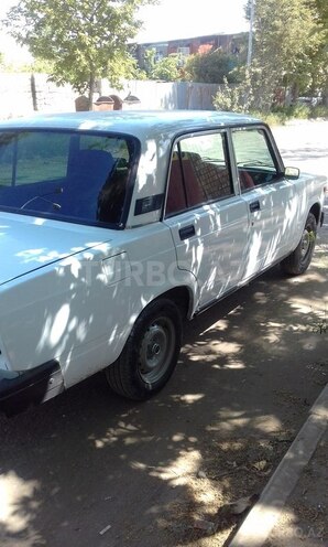 LADA (VAZ) 2107 2003, 180,000 km - 1.6 л - Gəncə
