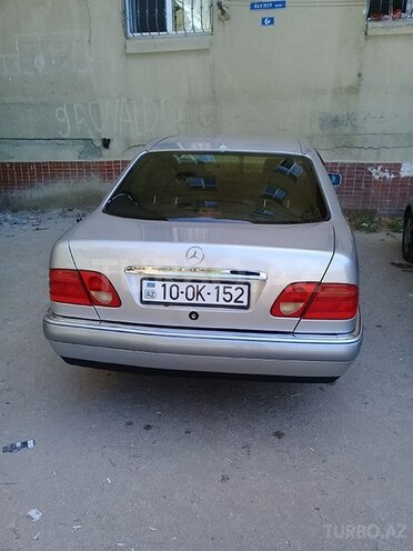 Mercedes E 230 1995, 341,200 km - 2.3 l - Bakı