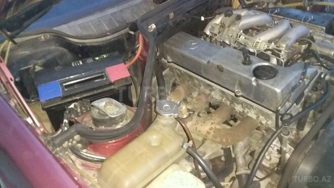 Mercedes 190 1992, 325,984 km - 2.0 l - Bakı