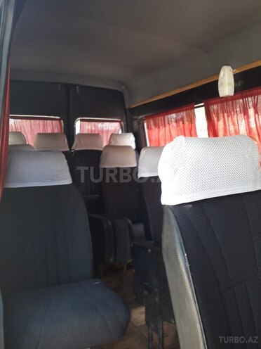 Mercedes Sprinter 208 1995, 500,000 km - 2.3 l - Qazax