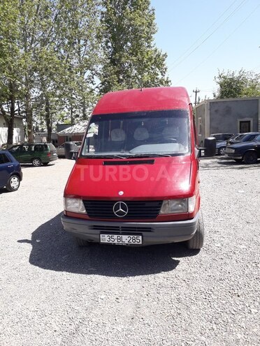 Mercedes Sprinter 208 1995, 500,000 km - 2.3 l - Qazax