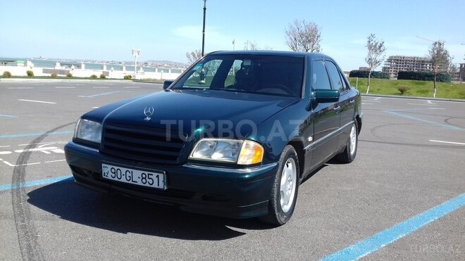 Mercedes C 230 1997, 290,000 km - 2.3 l - Sumqayıt