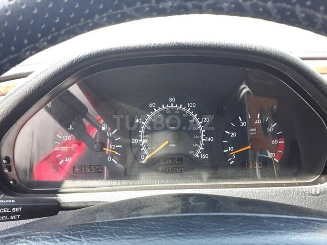 Mercedes C 230 1999, 220,000 km - 2.3 l - Bakı