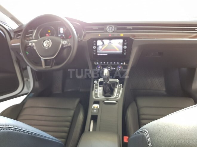 Volkswagen Passat 2017, 9,500 km - 1.8 л - Bakı