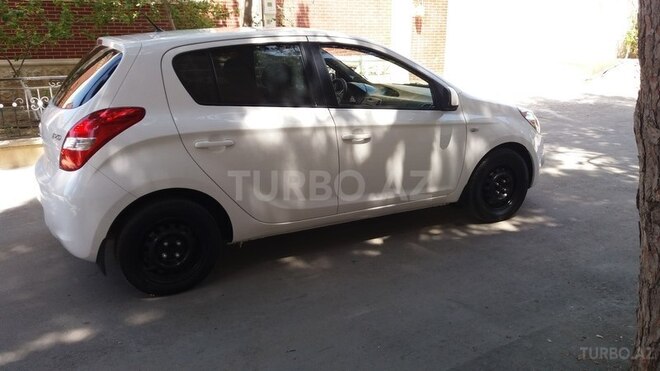 Hyundai i20 2010, 149,700 km - 1.4 l - Bakı