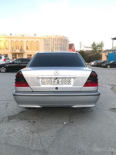Mercedes C 220 1998, 299,800 km - 2.2 l - Bakı