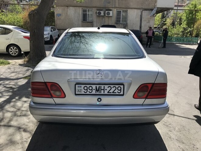 Mercedes E 300 1995, 276,677 km - 3.0 л - Bakı