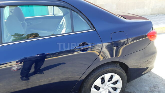 Toyota Corolla 2013, 135,000 km - 1.8 l - Bakı