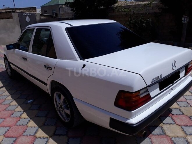 Mercedes E 230 1989, 300,000 km - 2.3 l - Bakı