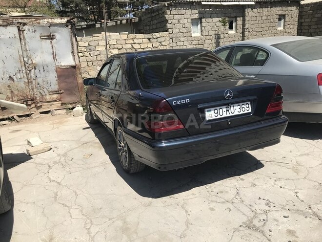 Mercedes C 200 1997, 271,172 km - 2.0 l - Bakı