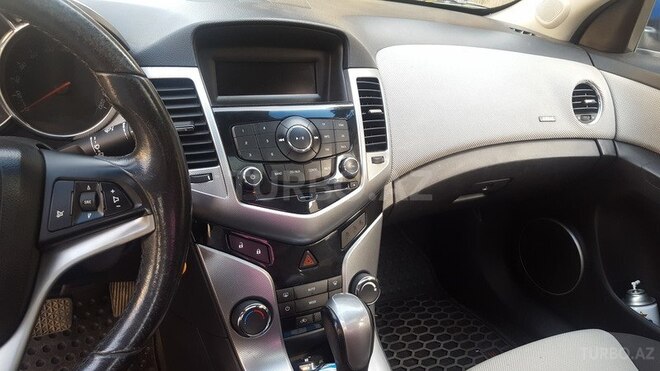 Chevrolet Cruze 2010, 175,000 km - 1.8 l - Bakı