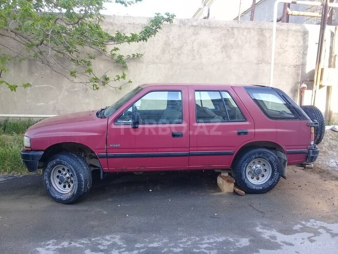 Isuzu  1993, 275,023 km - 2.6 l - Bakı