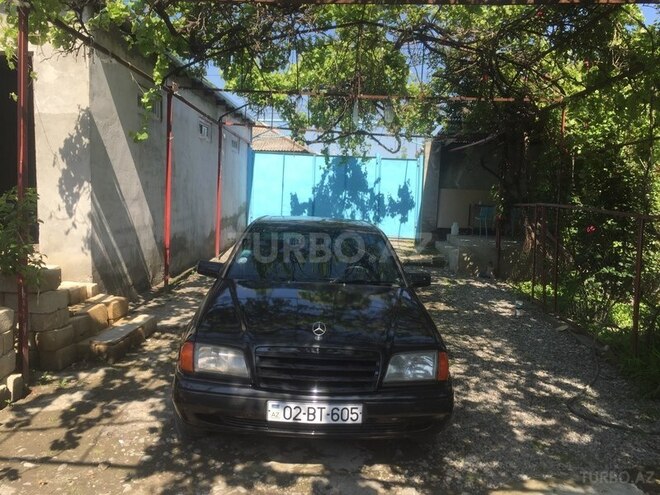 Mercedes C 250 1994, 540,000 km - 2.5 l - Bakı