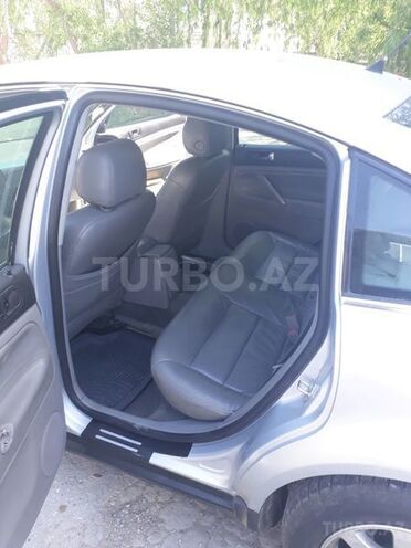Volkswagen Passat 2002, 150,000 km - 1.8 л - Bakı