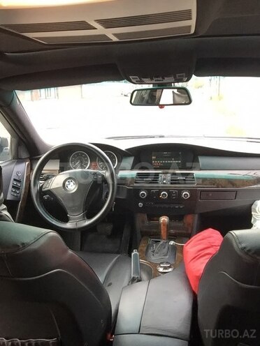BMW 530 2005, 260,000 km - 3.0 л - Bakı