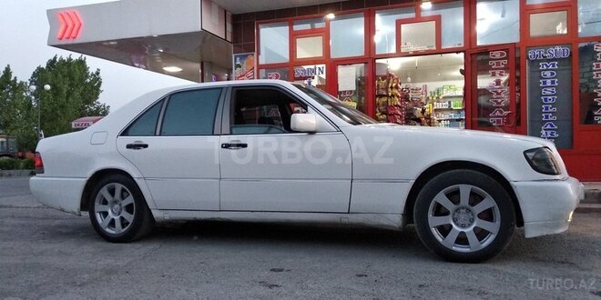 Mercedes  1993, 300,000 km - 5.0 l - Şəki