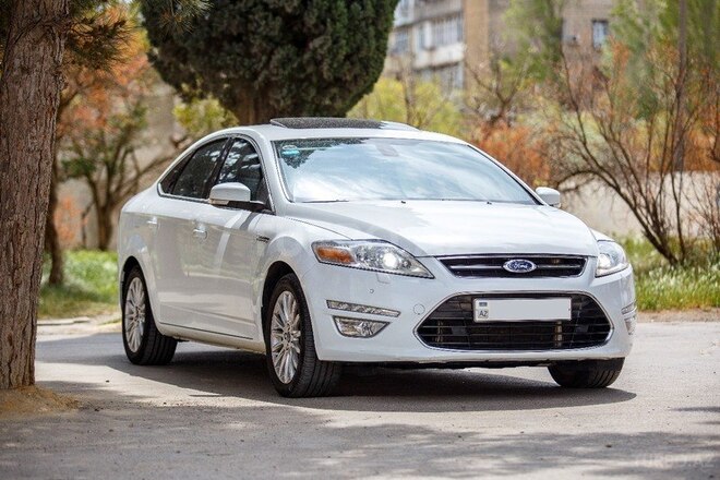 Ford Mondeo 2013, 136,000 km - 2.3 l - Bakı
