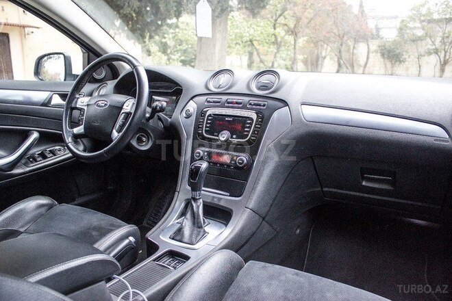 Ford Mondeo 2013, 136,000 km - 2.3 l - Bakı