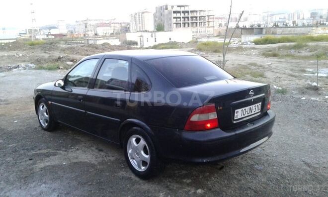 Opel Vectra 1998, 315,000 km - 1.8 l - Bakı