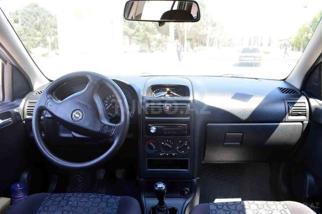 Opel Astra 1999, 240,000 km - 1.6 l - Bakı