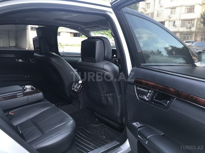 Mercedes S 550 2010, 115,000 km - 5.5 л - Bakı