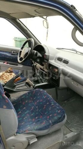Nissan Serena 2000, 1,379,913 km - 1.6 l - Bakı