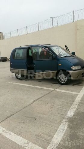 Nissan Serena 2000, 1,379,913 km - 1.6 l - Bakı