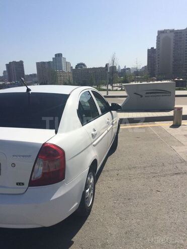 Hyundai Accent 2006, 153,000 km - 1.6 l - Bakı