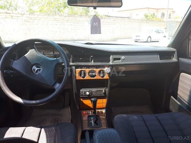 Mercedes 190 1991, 435,661 km - 2.0 л - Bakı