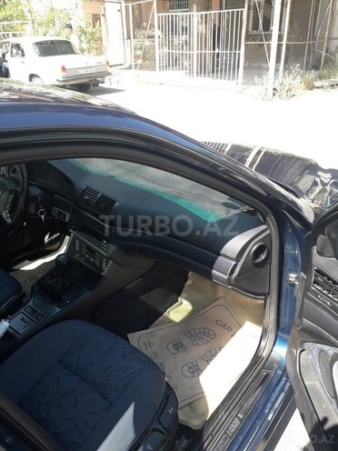 BMW 523 1997, 385,000 km - 2.5 l - Bakı