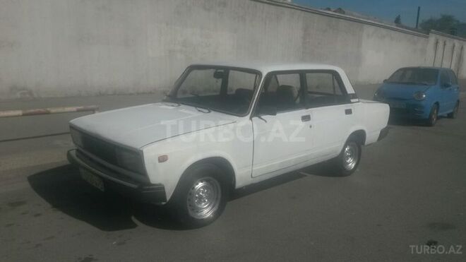 LADA (VAZ) 2107 1981, 372,000 km - 1.3 l - Bakı