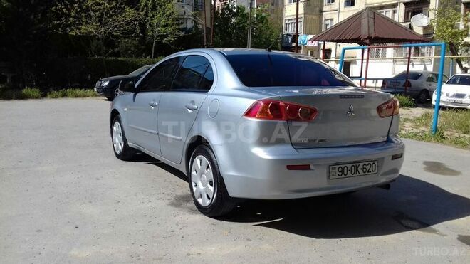 Mitsubishi Lancer 2009, 200,000 km - 2.0 l - Bakı