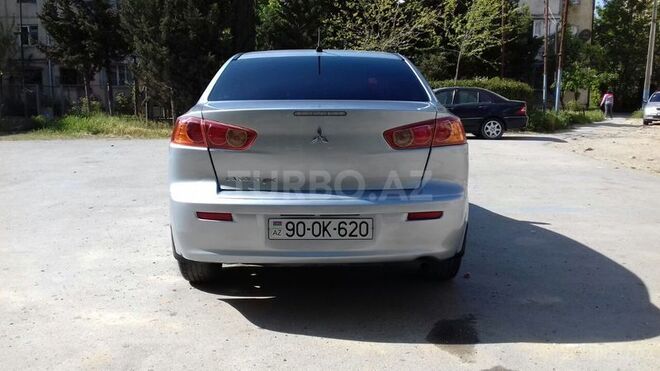 Mitsubishi Lancer 2009, 200,000 km - 2.0 l - Bakı