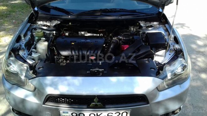 Mitsubishi Lancer 2009, 200,000 km - 2.0 l - Bakı