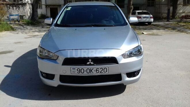 Mitsubishi Lancer 2009, 200,000 km - 2.0 l - Bakı