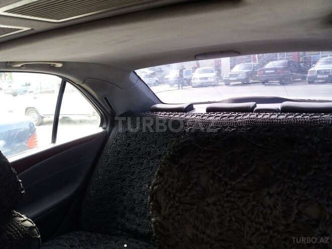 Mercedes E 220 2000, 280,000 km - 2.2 l - Beyləqan