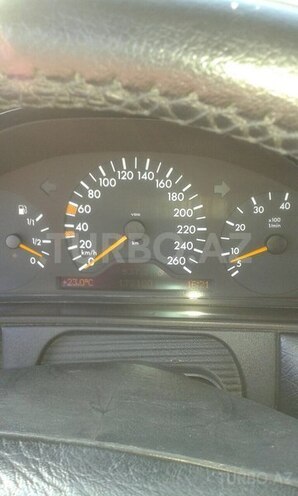 Mercedes E 280 1998, 172,000 km - 2.8 l - Bakı