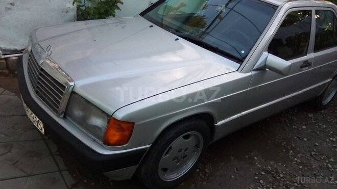 Mercedes 190 1991, 317,256 km - 2.0 л - Bakı