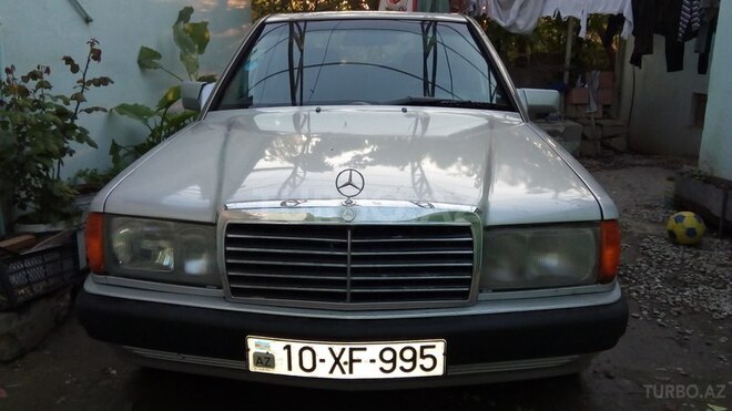 Mercedes 190 1991, 317,256 km - 2.0 л - Bakı