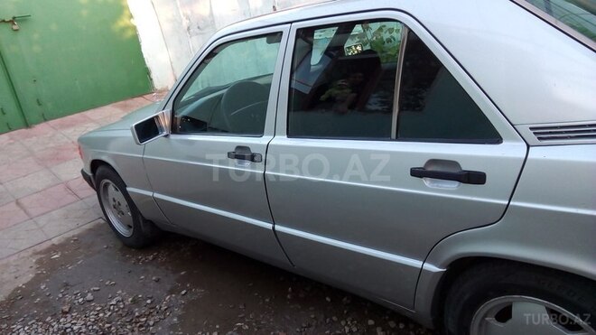 Mercedes 190 1991, 317,256 km - 2.0 л - Bakı