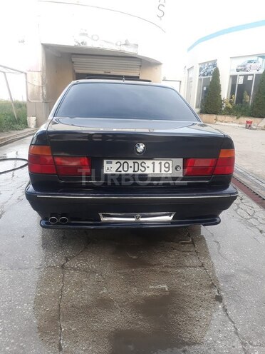 BMW 520 1994, 210,000 km - 2.0 l - Gəncə