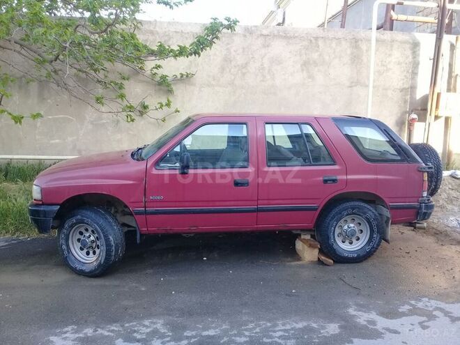 Isuzu  1993, 275,645 km - 2.6 л - Bakı