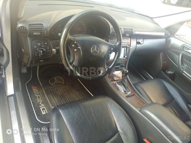 Mercedes C 200 2001, 273,000 km - 2.0 l - Bakı