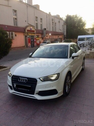 Audi A3 2015, 46,000 km - 1.4 l - Bakı
