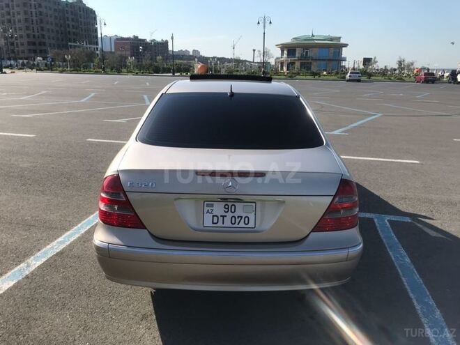 Mercedes C 320 2003, 185,000 km - 3.2 l - Sumqayıt