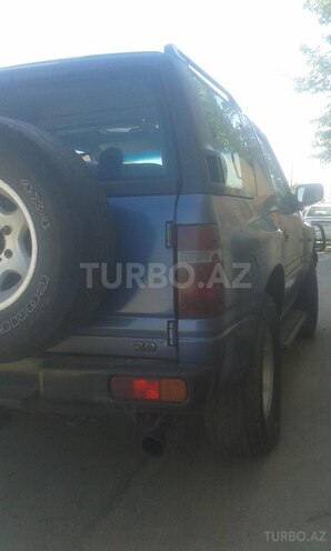 Opel Frontera 1993, 290,000 km - 2.0 l - Naxçıvan