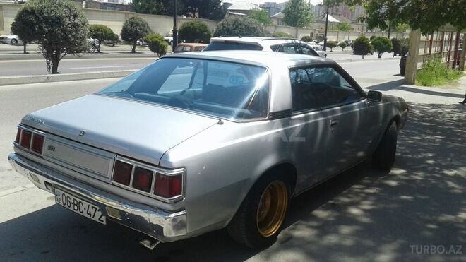 Mitsubishi Galant 1978, 80,000 km - 1.8 l - Bakı