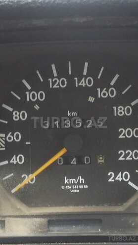 Mercedes  1968, 313,540 km - 0.2 l - Bakı