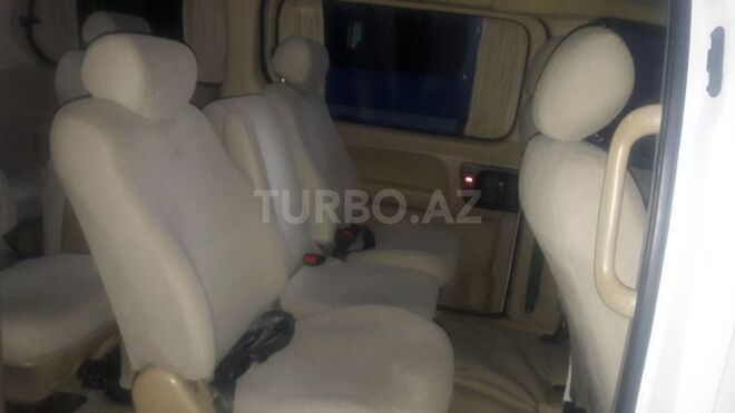 Hyundai H-1 2008, 215,741 km - 2.5 л - Bakı