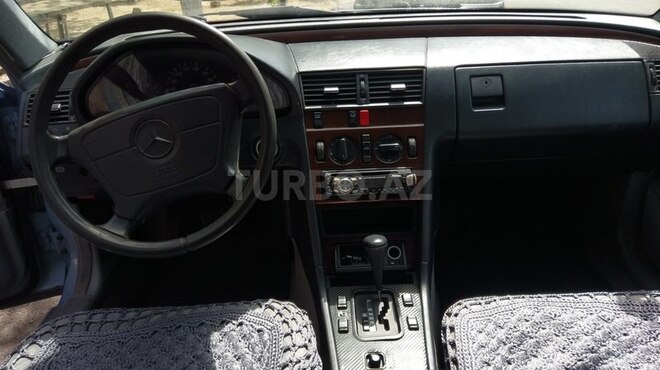 Mercedes C 180 1994, 267,900 km - 1.8 l - Sumqayıt